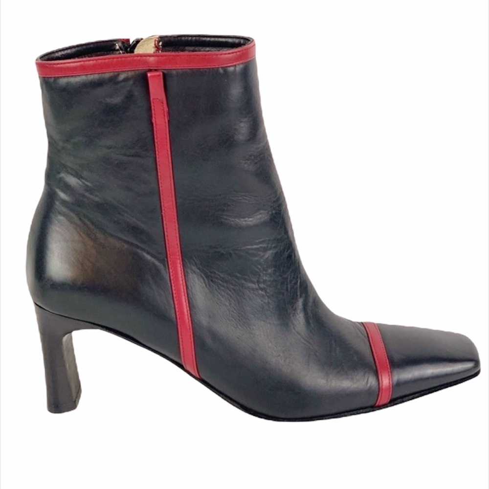 Black Short Ankle Boot with side zipper